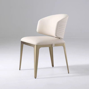 Sedie Moderne Bianche per Sala da Pranzo, Comoda <span class=keywords><strong>Sedia</strong></span> da Pranzo in Pelle Leggera con Struttura in Metallo - Product Image 3