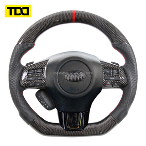 Volant en fibre de carbone TDD compatible avec Subaru WRX STI LEVORG 2015-2021, cuir perforé, surpiqûres rouges - Product Image 1