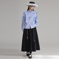 Chemise Femme à Grandes Fleurs en Relief, Design Plissé, Collection Printemps 2024, Haute Couture Chic, Manches Longues, Décontractée avec Ceinture, Idéale pour l'Été