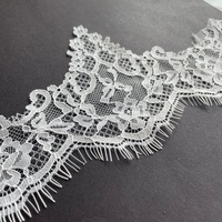 Ruban de dentelle vintage floral élégant en maille pour robe de mariée, chemin de table et ceinture de chaise