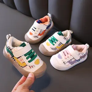 Hot Selling Kids Baby Sneakers Casual Shoes Boys Girls Trainers Lightweight Plaid Children Leather Flat Sports Shoes