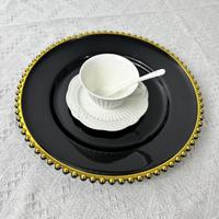 Assiettes de présentation en plastique de luxe léger avec perles incrustées d'or – Design transparent pour mariages, hôtels, fêtes ; Approvisionnement direct usine