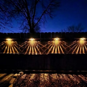Mini Patio Valla Pared Plomo Luz decorativa Fuera de la puerta Pasos Impermeable Led Dec Luces de paso solares al aire libre - Product Image 6