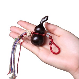 Adorno Colgante <span class=keywords><strong>de</strong></span> Calabaza Curva Pintada y Pulida <span class=keywords><strong>de</strong></span> <span class=keywords><strong>Madera</strong></span> Maciza <span class=keywords><strong>de</strong></span> Sándalo Negro Natural, Amuleto <span class=keywords><strong>de</strong></span> Calabaza Feng Shui, Accesorio para Bolsos/Llaves - Product Image 5