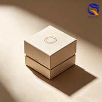 Cajas de Anillos Exquisitas con Tapa y Base Personalizadas con Logotipo, Empaque de Joyería con Forro Suave
