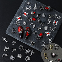 50 Pièces Bijoux d'Ongles en Alliage Style Gothique Sombre, Breloques Métalliques Chrome Hearts, Araignée, Crâne, Croix, Accessoires de Manucure Punk DIY