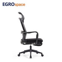 EGROspace fabrique des chaises de bureau ergonomiques pivotantes modernes avec accoudoirs et soutien lombaire.