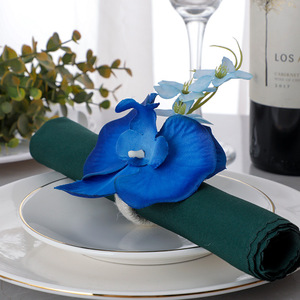 Portatovaglioli fiori di orchidea fatti a mano portatovaglioli fiori blu fai a mano anelli di fibbie per la cena di nozze decorazione della tavola - Product Image 3