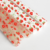 Pailles imprimées avec motifs de fleurs de fraises mignonnes pour gobelets de 40 oz et 30 oz, achat en gros, fournisseurs, pailles réutilisables en PP rigide.