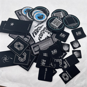 ป้ายแท็ก NFC คุณภาพสูงสำหรับเสื้อผ้าแบรนด์ดัง พร้อมหมายเลขซีเรียลแบบกำหนดเอง - Product Image 1