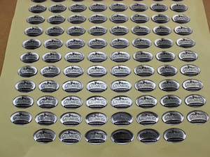 Véritable fibre de carbone résine <span class=keywords><strong>voiture</strong></span> emblème <span class=keywords><strong>coffre</strong></span> insigne époxy corps dôme autocollant avec noir holographique Logo approvisionnement <span class=keywords><strong>voiture</strong></span> autocollants - Product Image 4