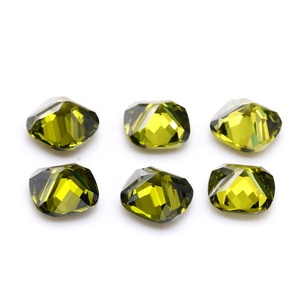 Yingma Nhà Sản Xuất Giá Hi-Q 4*4 Mm-10 * 10Mm Đá Quý Đệm Hình Dạng Tổng Hợp Đá Quý Peridot Màu Lỏng Cubic Zirconia - Product Image 4
