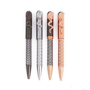 ปากกาลูกลื่นลายงู รุ่น Fortunate Snakeskin Diamond พร้อมคลิปหนีบรูปทรงงู ลาย Boa Constrictor ตา<span class=keywords><strong>สี</strong></span>คอรัล พร้อมโลโก้พิมพ์ - Product Image 1