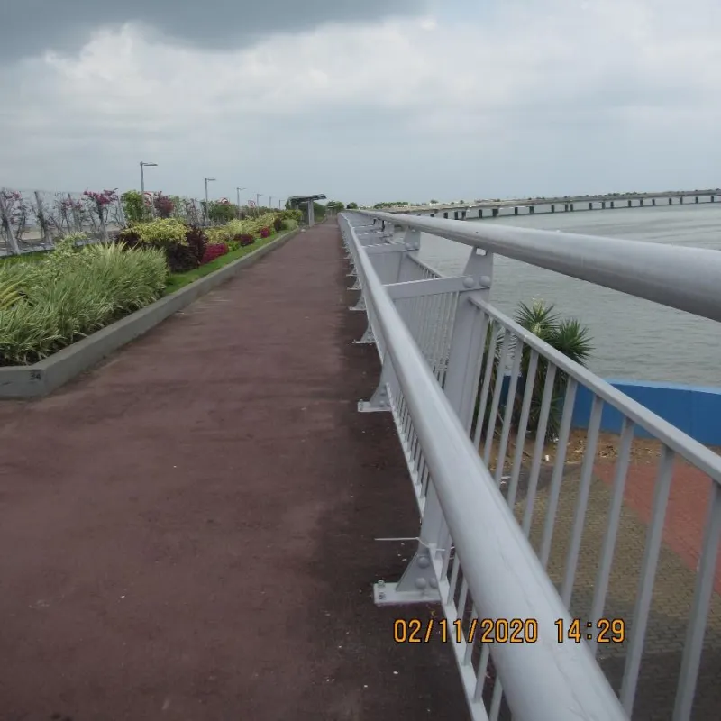 CE Standard Outdoor Fence Panels Bridge Guardrail Barrier for Traffic Safety