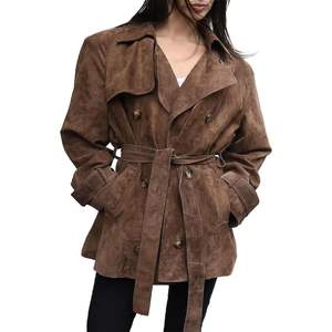 Chaqueta de ante sintético marrón personalizada 2026 para mujer, abrigo de invierno con cinturón, elegante, de manga larga, tejida, para mantener el calor. - Product Image 4