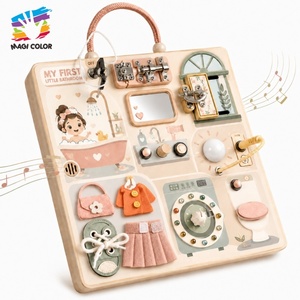 Set de Juego de Tren Urbano de Madera Redondo: Pabellón, Fuente, Patos de Estanque, Muñecos de Personajes, Carrito de Helados y Tonos Pastel Suaves W04C314 - Product Image 6