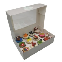 Carton personnalisé avec papier de stratification brillant boîte d'emballage de cupcake au design unique avec fenêtre