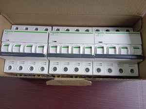 Cho Schneider a9f18450 <span class=keywords><strong>ic65n</strong></span> <span class=keywords><strong>4P</strong></span> <span class=keywords><strong>c50a</strong></span> 100% ban đầu - Product Image 3