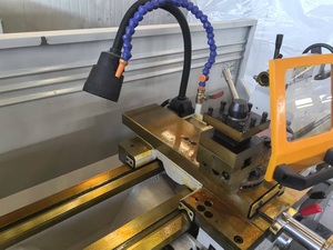 Torno Horizontal Fácil de Operar LC360A/1000, Máquina Horizontal para Trabajar Metales en Venta en China - Product Image 4
