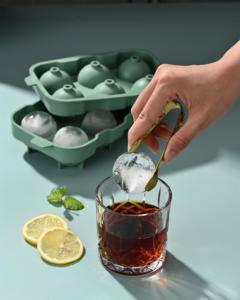 Набор из 4 силиконовых форм для льда в виде шаров для виски, экологичные, любого цвета - Product Image 6