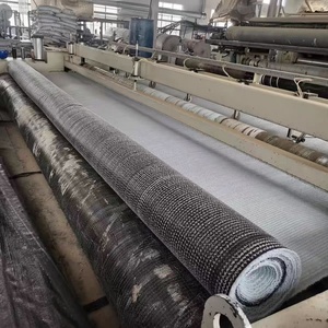 Bâche imperméable en bentonite <span class=keywords><strong>de</strong></span> 5000g pour le contrôle des décharges, <span class=keywords><strong>la</strong></span> restauration des paysages <span class=keywords><strong>de</strong></span> piscines, des lacs, des rivières et des canaux, et <span class=keywords><strong>la</strong></span> doublure imperméable en bentonite - Product Image 1