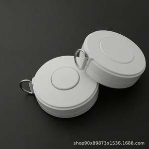 Cinta Métrica Retráctil de Cuero PU Redonda con Logotipo Personalizado, 60 Pulgadas/150 cm, para Medir Cintura y Costura - Product Image 3