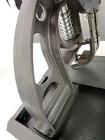 Machine semi-automatique de perforation et de boutonnière pour bannières publicitaires en tissu jet d'encre, panneaux d'affichage et mailles enduites de couteau