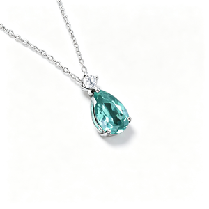 Collar Clásico de Plata 925 con Colgante de Piedra en Forma de Gota de Agua Color Verde Azulado y Engaste de Diamantes Redondos para Uso Diario Femenino - Product Image 2