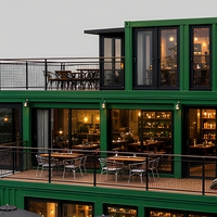 Maison conteneur verte à 3 étages, café-bar-restaurant-bureau-entrepôt modulaire, structure en acier, couleur personnalisée
