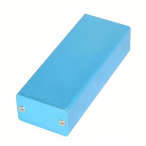Caja de Control Remoto Electrónico Industrial Personalizada OEM, Carcasa de Extrusión de Aleación de Aluminio EBM, Recubrimiento en Polvo IP54 - Product Image 2