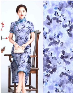 100% <span class=keywords><strong>Polyester</strong></span> Hoa Dệt May <span class=keywords><strong>Georgette</strong></span> In Ấn Đồng Bằng Crepe In Voan Vải Cho Phụ Nữ Ăn Mặc Nhung Voan Vải - Product Image 3