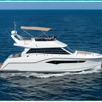 Yacht de croisière de luxe Flybridge de 15 m (50 pieds) avec 3 cabines, 2 salons, pont en teck, salon arrière, deux moteurs Cummins 425 CV, réservoir de carburant de 1600 L