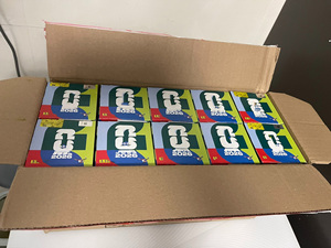 2026 Panini Messi CR Pegatinas de Estrellas de Fútbol Tarjeta Deportiva de Fútbol Sala de Transmisión en Vivo Caja Sorpresa Pegatinas de Estrellas de Fútbol al por Mayor - Product Image 5