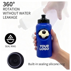 Botella de Agua Deportiva Portátil de Plástico con Diseño Moderno y Ecológico LINKOR, Personalizable con Logotipo, Desmontable, en Colores Naranja, Rojo, Blanco y Morado - Product Image 4