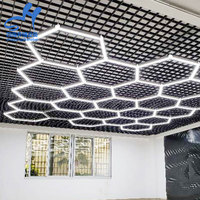 Barres lumineuses LED hexagonales en nid d'abeille, produits de détail automobile, barre lumineuse pour station de lavage, plafond de garage