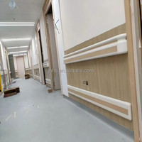 Garde de pare-chocs de rail en PVC de couloir d'hôpital moderne pour l'usage d'escalier et d'hôtel 6 po de large 12 pieds de long fixé au mur