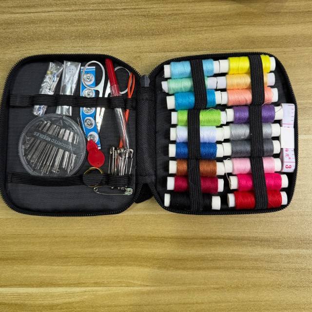 trousse à coudre