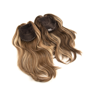 Trouvez des icônes similaires : Topper mono avec base 6x8 entièrement nouée à la main, avec contour en PU, couleurs naturelles, avec clips - Product Image 1