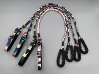 Collier pour chien réfléchissant et rembourré, largeur 2,5 cm, durable, pour chiens de taille moyenne à grande, laisse élastique anti-traction 130-170 cm, ensemble de promenade doré
