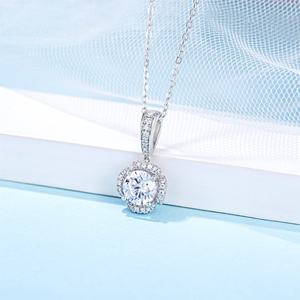 Personnalisé Merveilleux 925 Argent Blanc Cz Halo Cluster Forme Rose Jaune Bleu Moissanite Femme Pendentif Collier pour Filles Cadeau - Product Image 2