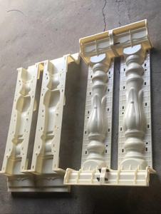 Stampo Europeo in Plastica ABS per Balaustre in Calcestruzzo Gettato in Opera, Design Moderno Classico Bianco, Forma Quadrata o Rotonda, Facile da Usare - Product Image 5