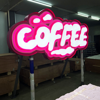 Cafetería grande para exteriores, de suelo a techo, publicidad creativa, logotipo de letra luminosa, logotipo publicitario, personalización