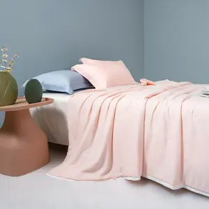 थोक ठोस रंग रजाई हल्के ठंडा कंबल बिस्तर रजाई