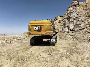 Excavatrice sur chenilles Caterpillar 355 NR4 d'occasion, CAT 355, force de creusement de 293 kN, débit de pompe de 779 L/min, pour travaux en carrière - Product Image 3