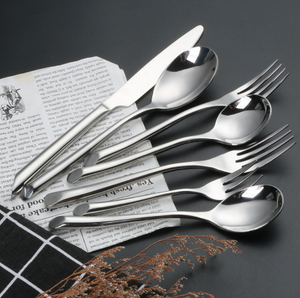 Venta al por mayor restaurante plata <span class=keywords><strong>Cuberteria</strong></span> diseño novedoso cena cucharas tenedores y cuchillos cubiertos de acero inoxidable - Product Image 6
