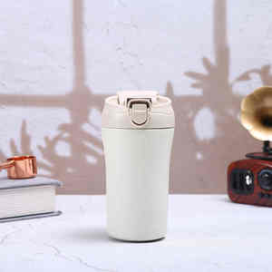 Gourde isotherme portable moderne à double paille avec couvercle anti-fuite pour café, idéale pour le bureau et les entreprises - Product Image 2