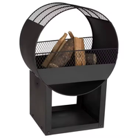Brasero d'extérieur en fer moderne et minimaliste, avec base carrée rivetée en maille diamantée circulaire, pour brûler du bois
