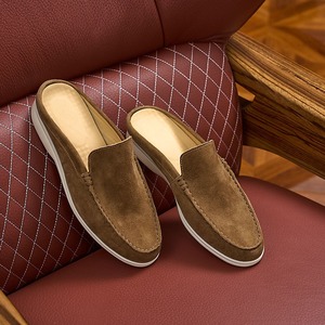 Nouveaux mocassins en cuir anti-fourrure pour hommes, semelle souple, confortables pour les pieds, chaussures décontractées polyvalentes pour personnes paresseuses, pantoufles pour hommes. - Product Image 3