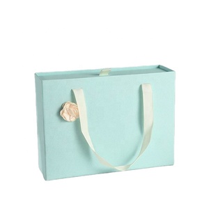 Biểu Tượng Tùy Chỉnh Sang Trọng Cứng Nhắc Kéo Ra Quần Áo Bao Bì T-Shirt Quần Áo Giấy Ngăn Kéo Hộp May Mặc - Product Image 3