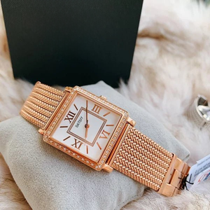 <span class=keywords><strong>Reloj</strong></span> de Pulsera de Moda con Logotipo Personalizado <span class=keywords><strong>GUESS</strong></span> W0826L2, Diseño Simple con Puntero, para Mujer, Caja Cuadrada de 38 mm, Correa de Acero Inoxidable, Directo de Fábrica - Product Image 4